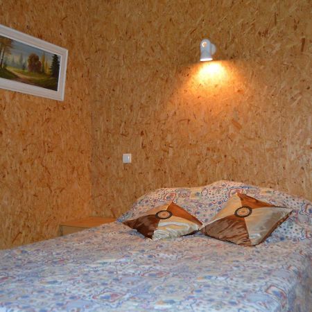 Chalet En Pleine Nature A Orsennes Avec Etang A Proximite, Ideal Pour 6 Personnes Et Animaux Admis - Fr-1-591-170 Exteriér fotografie