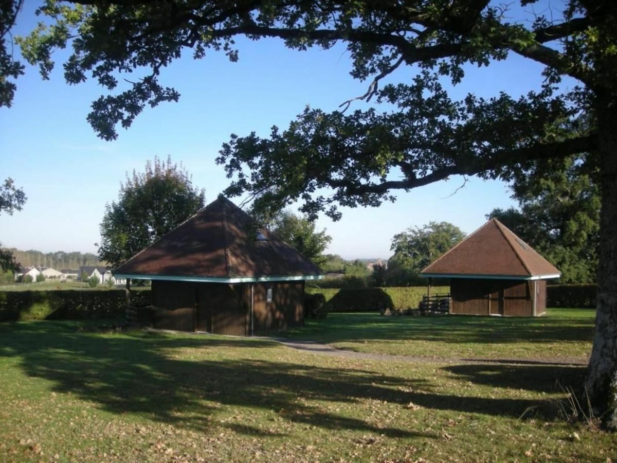 Chalet En Pleine Nature A Orsennes Avec Etang A Proximite, Ideal Pour 6 Personnes Et Animaux Admis - Fr-1-591-170 Exteriér fotografie